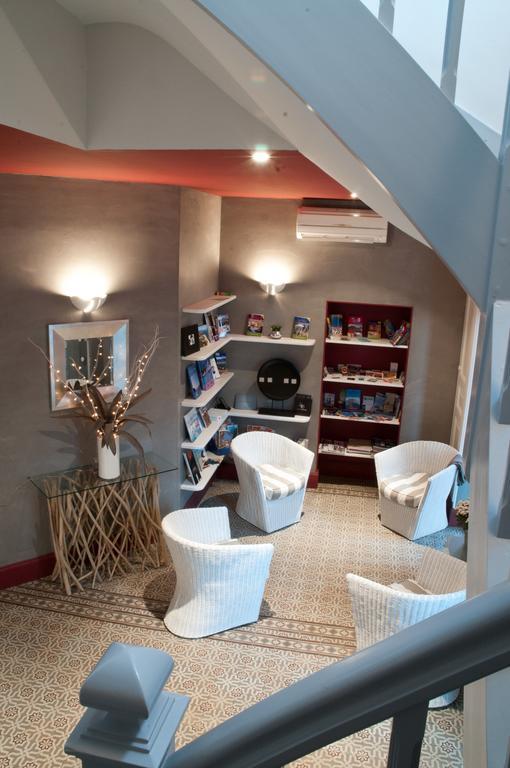 Maison L'Epicurienne เลส์ซาบล์-โดล็อนน์ ภายนอก รูปภาพ