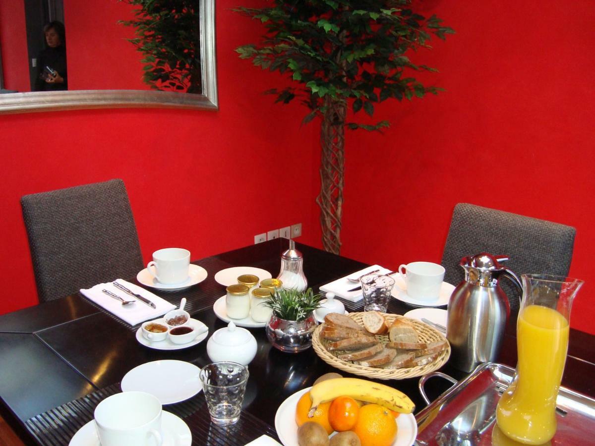 Maison L'Epicurienne เลส์ซาบล์-โดล็อนน์ ภายนอก รูปภาพ